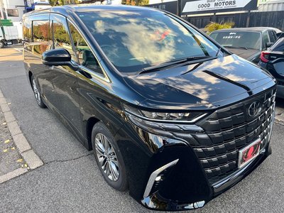 2025 Toyota ALPHARD — фото 9