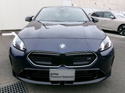 2026 BMW 1 SERIES photo 8