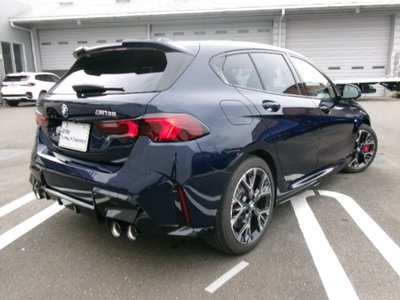 2026 BMW 1 SERIES photo 5