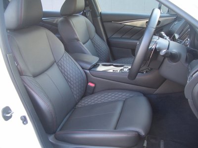 2025 Nissan SKYLINE 缩略图 17