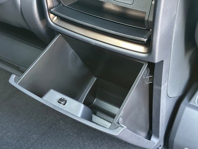 2025 Toyota ALPHARD 缩略图 74