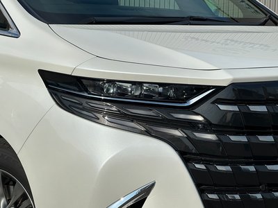 2025 Toyota ALPHARD 缩略图 10