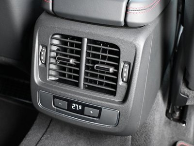 صورة 15 لـ 2021 AUDI RS E-TRON GT