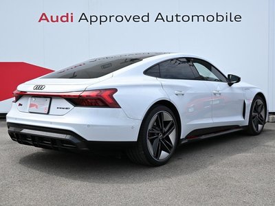 صورة 4 لـ 2021 AUDI RS E-TRON GT