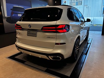 2025 BMW X5 photo 4
