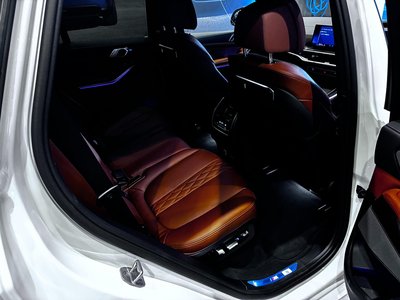 2025 BMW X5 thumbnail 24