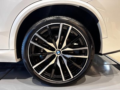 2025 BMW X5 photo 11