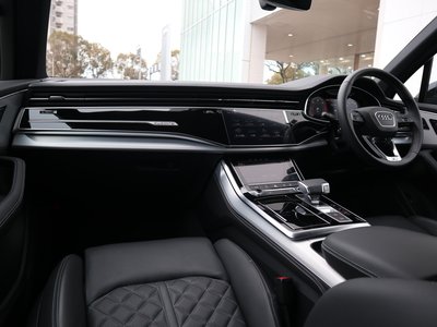 2024 AUDI Q7 — миниатюра 46