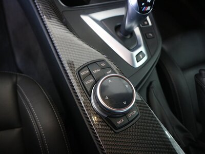 صورة 30 لـ 2014 BMW M4 COUPE