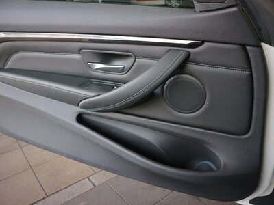 صورة 32 لـ 2014 BMW M4 COUPE