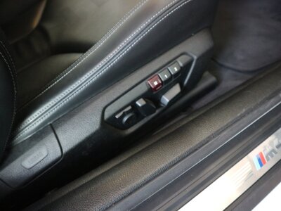 صورة 39 لـ 2014 BMW M4 COUPE