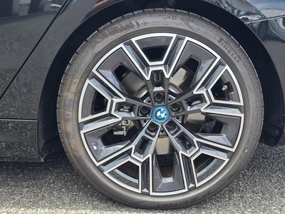 2024 BMW I5 TOURING thumbnail 19