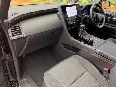 2025 Toyota ALPHARD — фото 35
