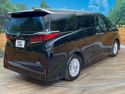 2025 Toyota ALPHARD — фото 19