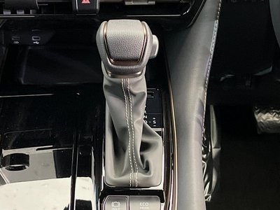 2025 Toyota ALPHARD — фото 23