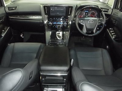 2021 Toyota ALPHARD 照片 7