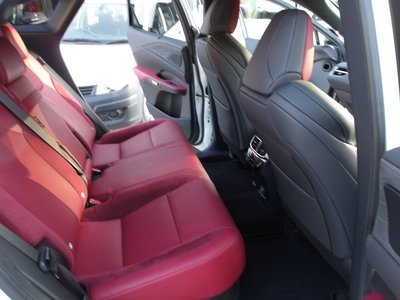 2025 Lexus RX thumbnail 27