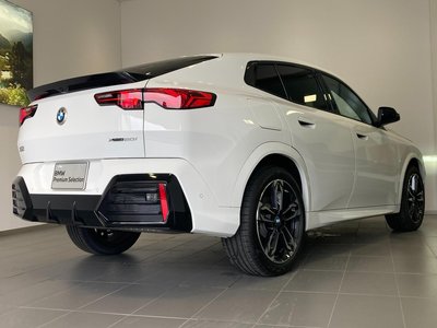 صورة 9 لـ 2025 BMW X2