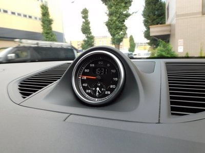 صورة مصغرة 8 لـ 2021 Porsche MACAN
