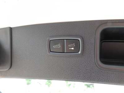 صورة مصغرة 17 لـ 2021 Porsche MACAN