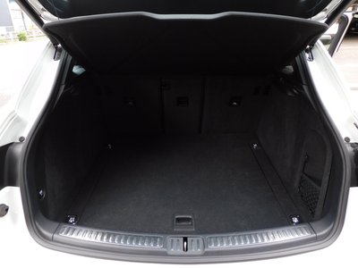 صورة مصغرة 19 لـ 2021 Porsche MACAN