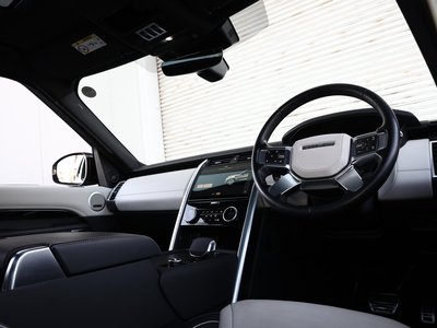2023 LAND Rover DISCOVERY — фото 4