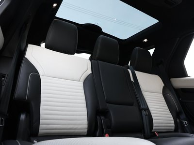 2023 LAND Rover DISCOVERY — фото 13