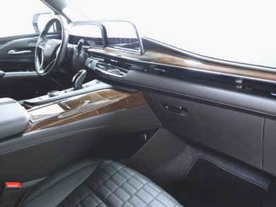 2025 Cadillac ESCALADE — фото 11