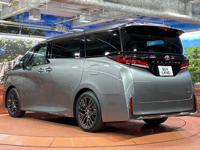صورة 79 لـ 2026 Toyota VELLFIRE