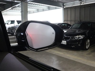 صورة 8 لـ 2026 BMW X3