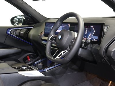 صورة 15 لـ 2026 BMW X3