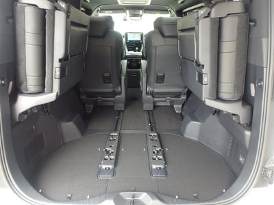 2024 Toyota ALPHARD 照片 38