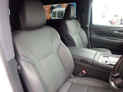 2024 Toyota ALPHARD 照片 31