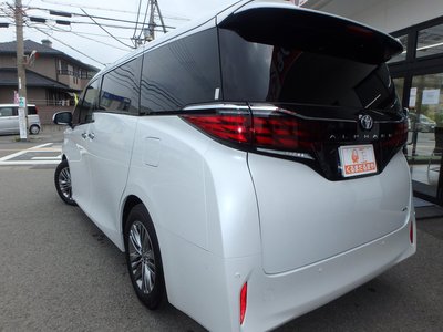 2024 Toyota ALPHARD 照片 11