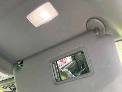 صورة 77 لـ 2025 Toyota ALPHARD