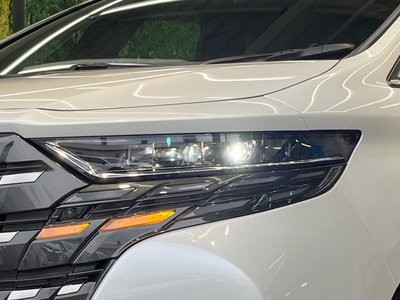 صورة 32 لـ 2025 Toyota ALPHARD