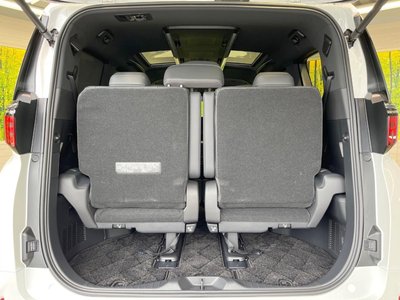 صورة 52 لـ 2025 Toyota ALPHARD