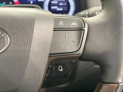 صورة 67 لـ 2025 Toyota ALPHARD