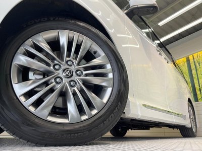 صورة 14 لـ 2025 Toyota ALPHARD