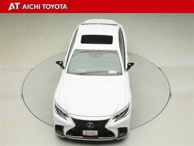 2019 Lexus LS — миниатюра 17