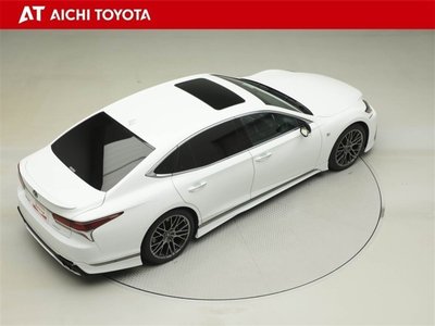 2019 Lexus LS — миниатюра 14