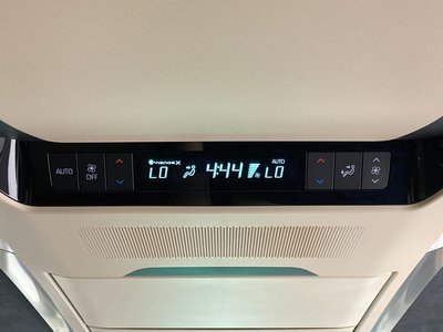 2025 Toyota ALPHARD — миниатюра 33