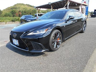 2022 Lexus LS photo 4