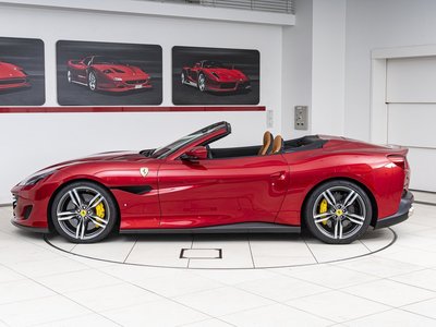 صورة 8 لـ 2019 Ferrari PORTOFINO