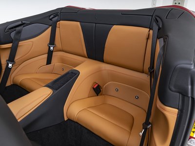 صورة 14 لـ 2019 Ferrari PORTOFINO