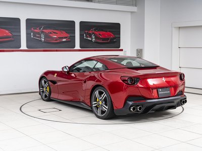 صورة 11 لـ 2019 Ferrari PORTOFINO
