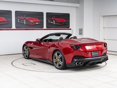 صورة 7 لـ 2019 Ferrari PORTOFINO