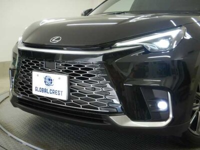 صورة 14 لـ 2024 Lexus LBX