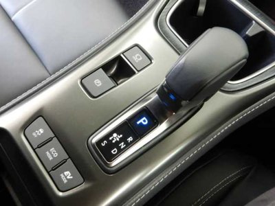صورة 9 لـ 2024 Lexus LBX