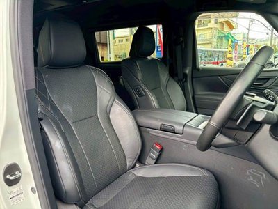 2023 Toyota VELLFIRE photo 9